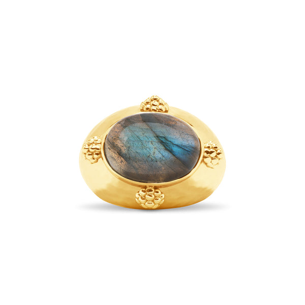 Cleopatra Oval Ring - Size 7 | Capucine De Wulf