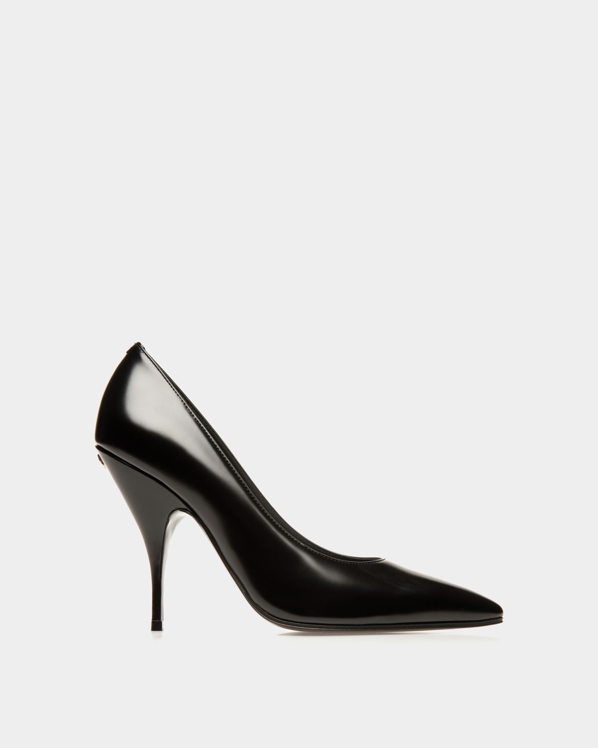 Claudelle | Women's Pumps | Black Leather | Bally | Still Life Side