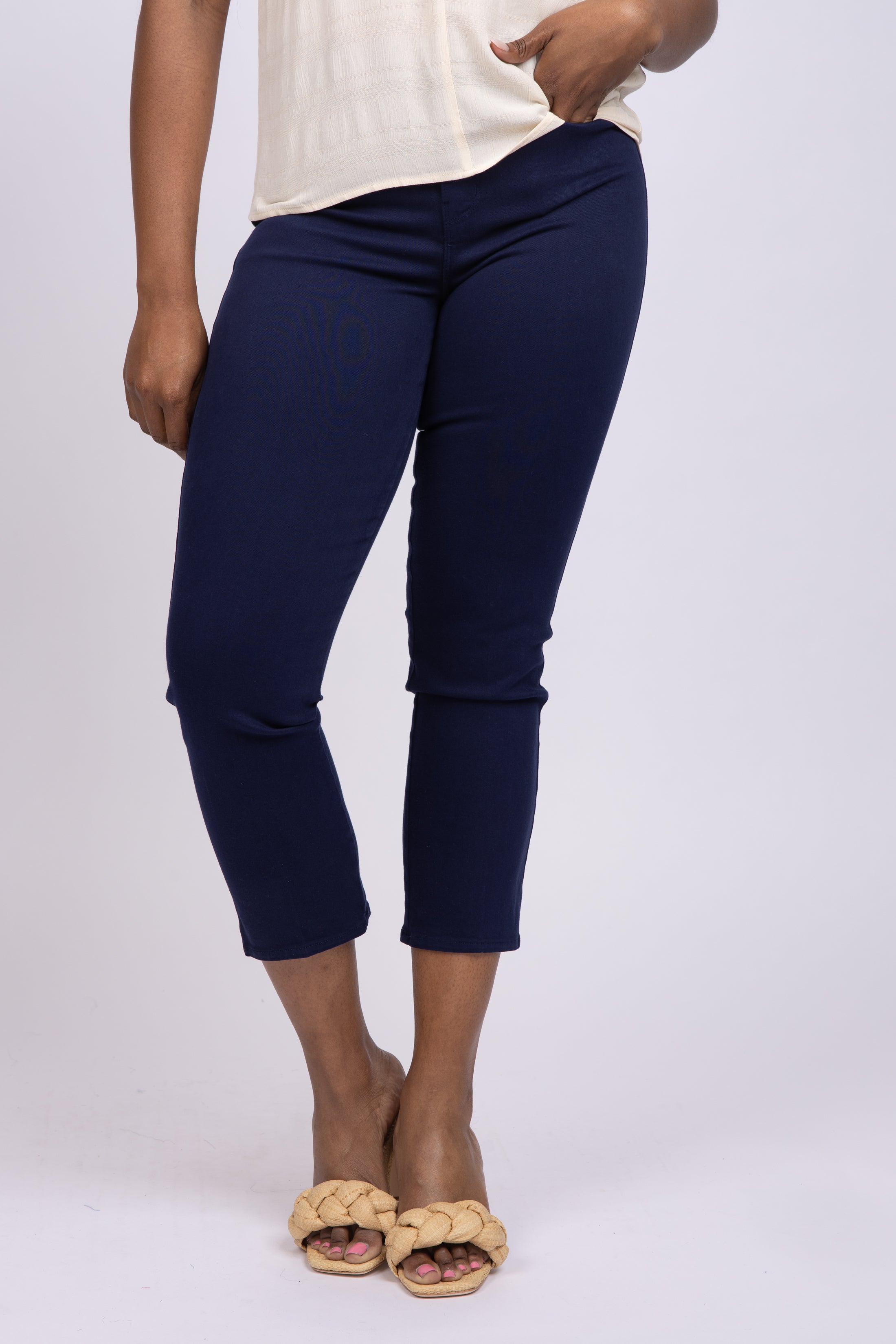 Women's High Rise Cropped & Capri Pants