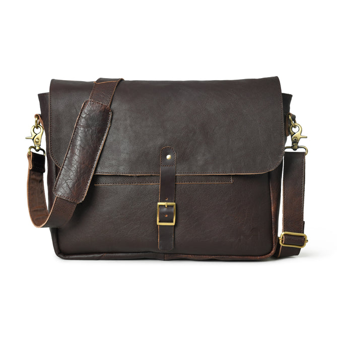 10 Best Leather Messenger Bags for Men and Women