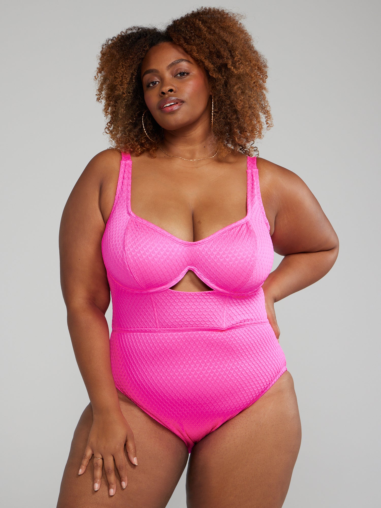 Plus Size Textured One-Piece Swimsuit with Underwire
