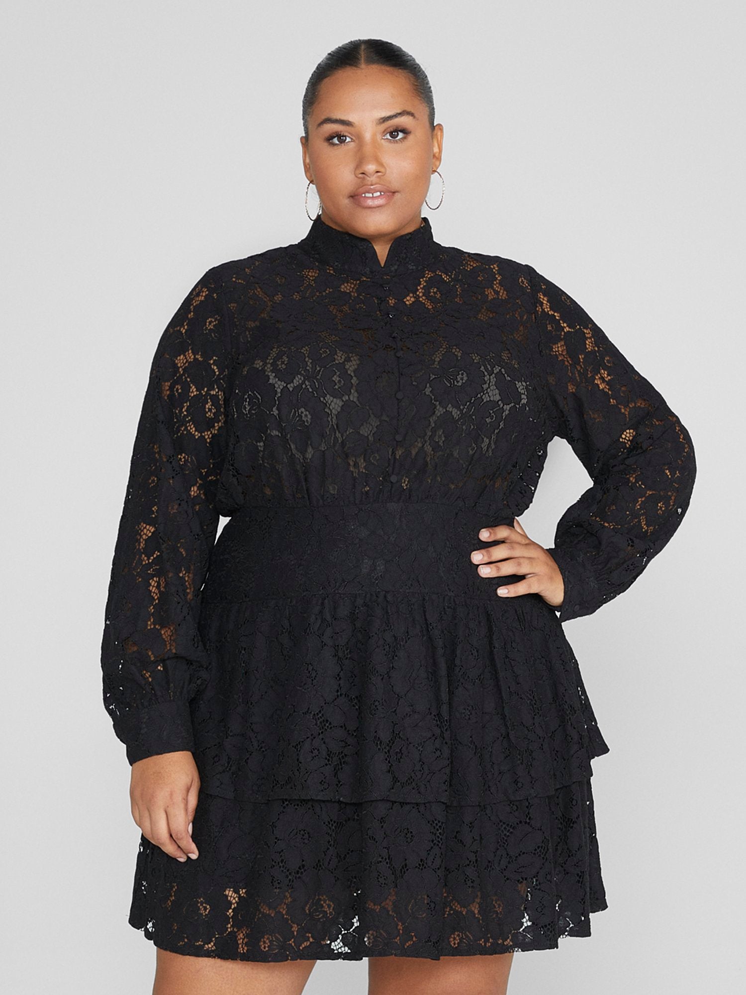 Plus Size Madelyn Lace Ruffle Dress | Fashion to Figure