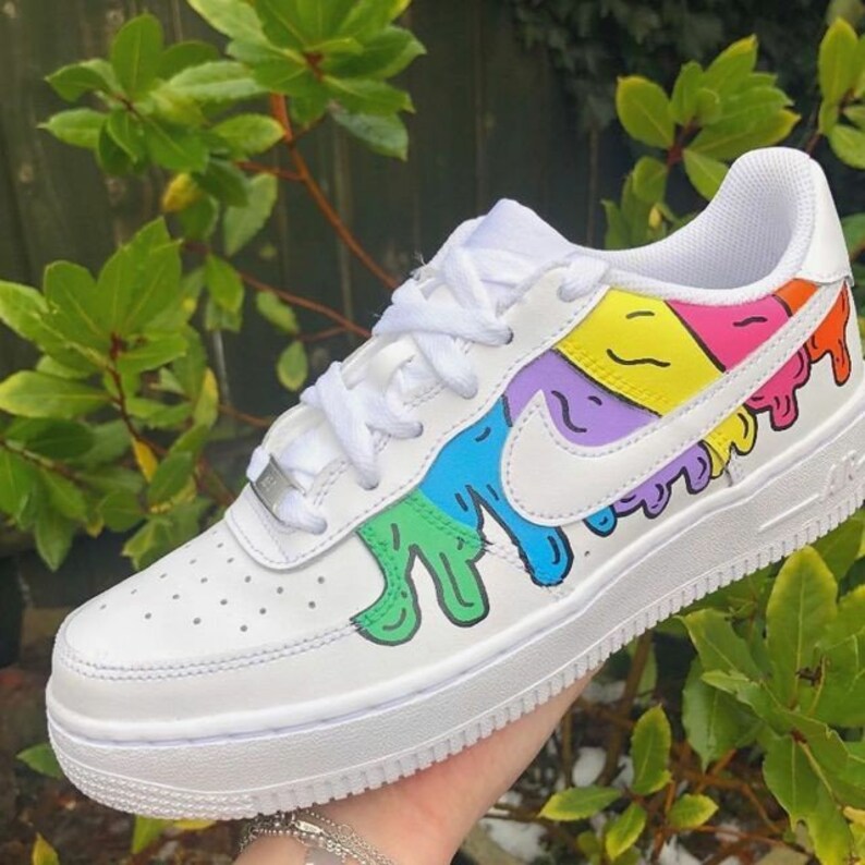 nike sneakers with rainbow swoosh