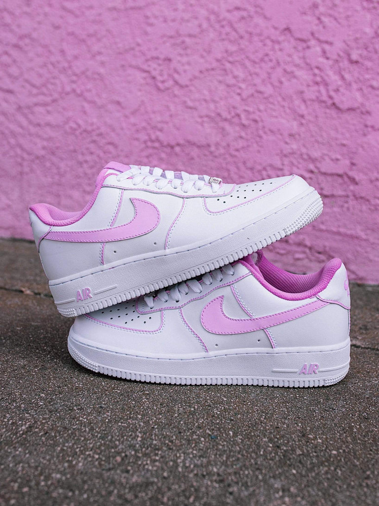 pink outline air force 1