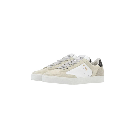 leather beige sneaker with white laces