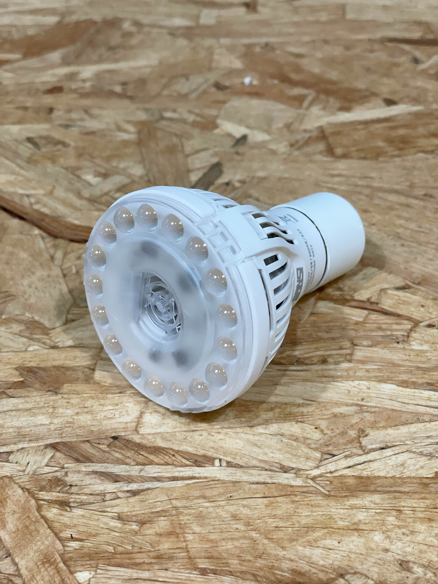 sansi daylight led grow light bulb