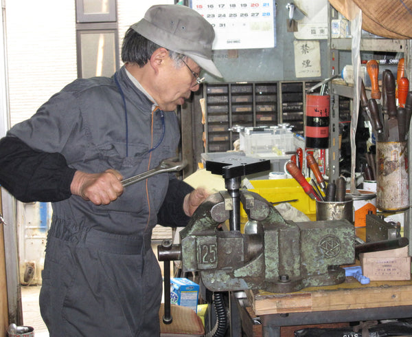 Morizumi builds a cutter