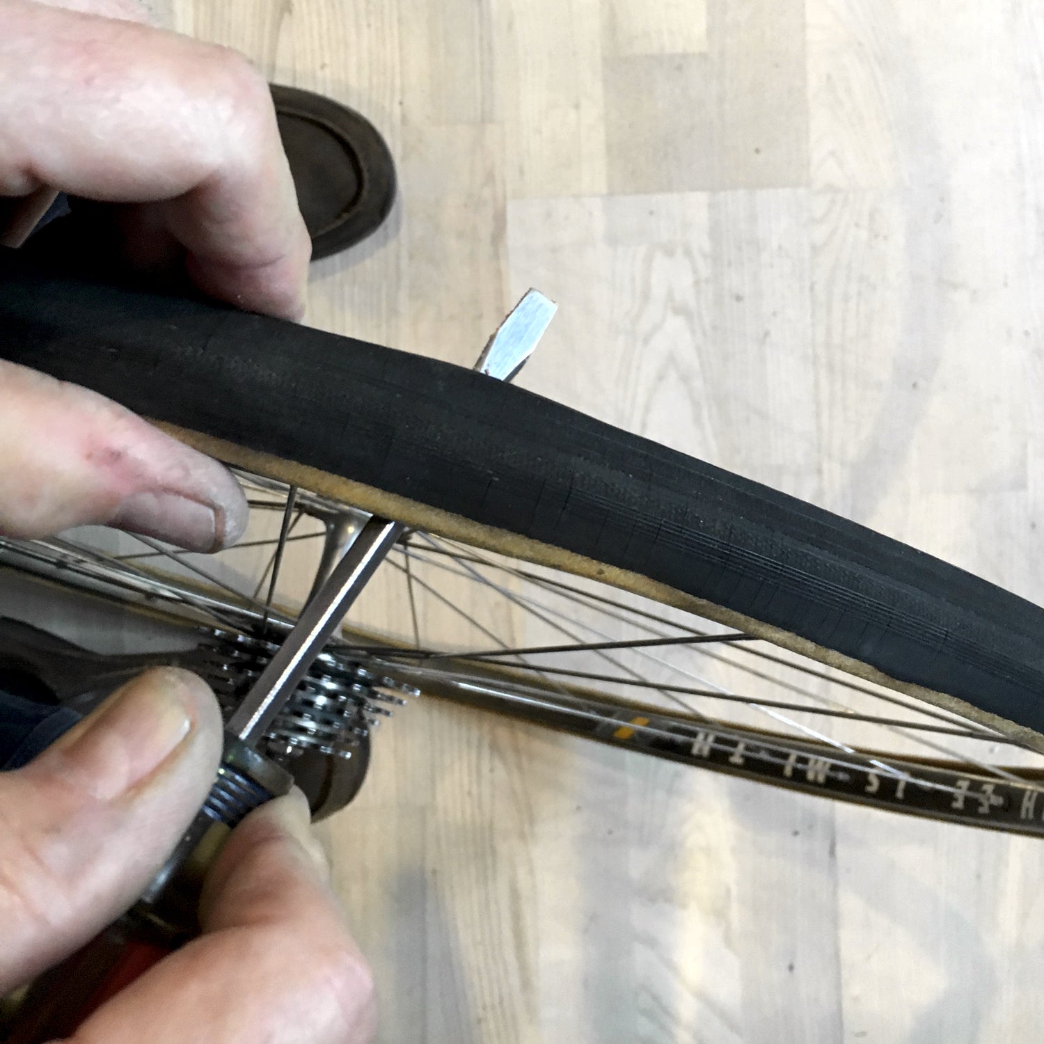 Removing tubular tires - whoops! - Wheel Fanatyk