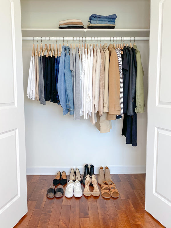 Simplified Style - Dressy and Casual Year-Round Capsule Wardrobe ...