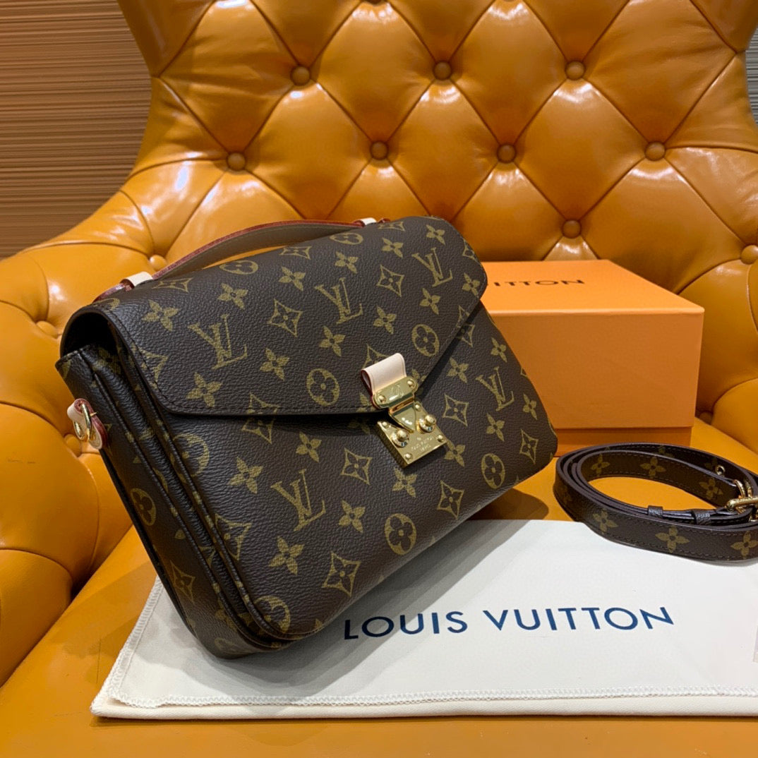 Lv At Bloomingdale's  Natural Resource Department