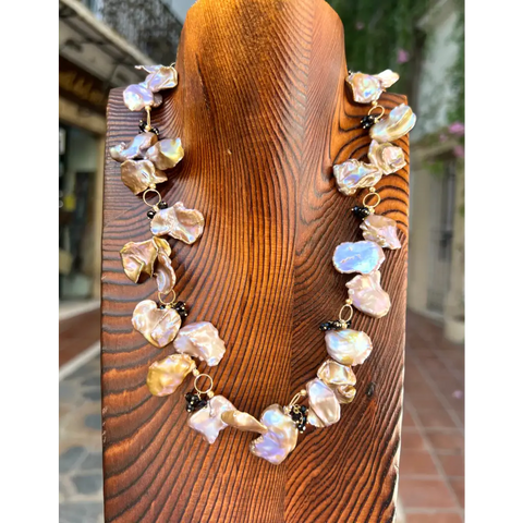 Keshi pearl necklace 