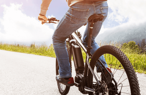 What Electric Bikes Have a Throttle | Pedal and Chain