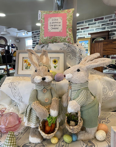 seven gables easter bunnies