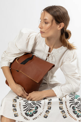 Hand Matters. Brown Leather Bag. 100% handmade. Great quality
