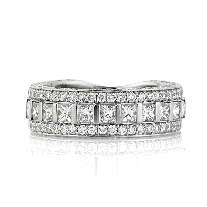 Round Brilliant and Princess Cut Diamond Anniversary Rings