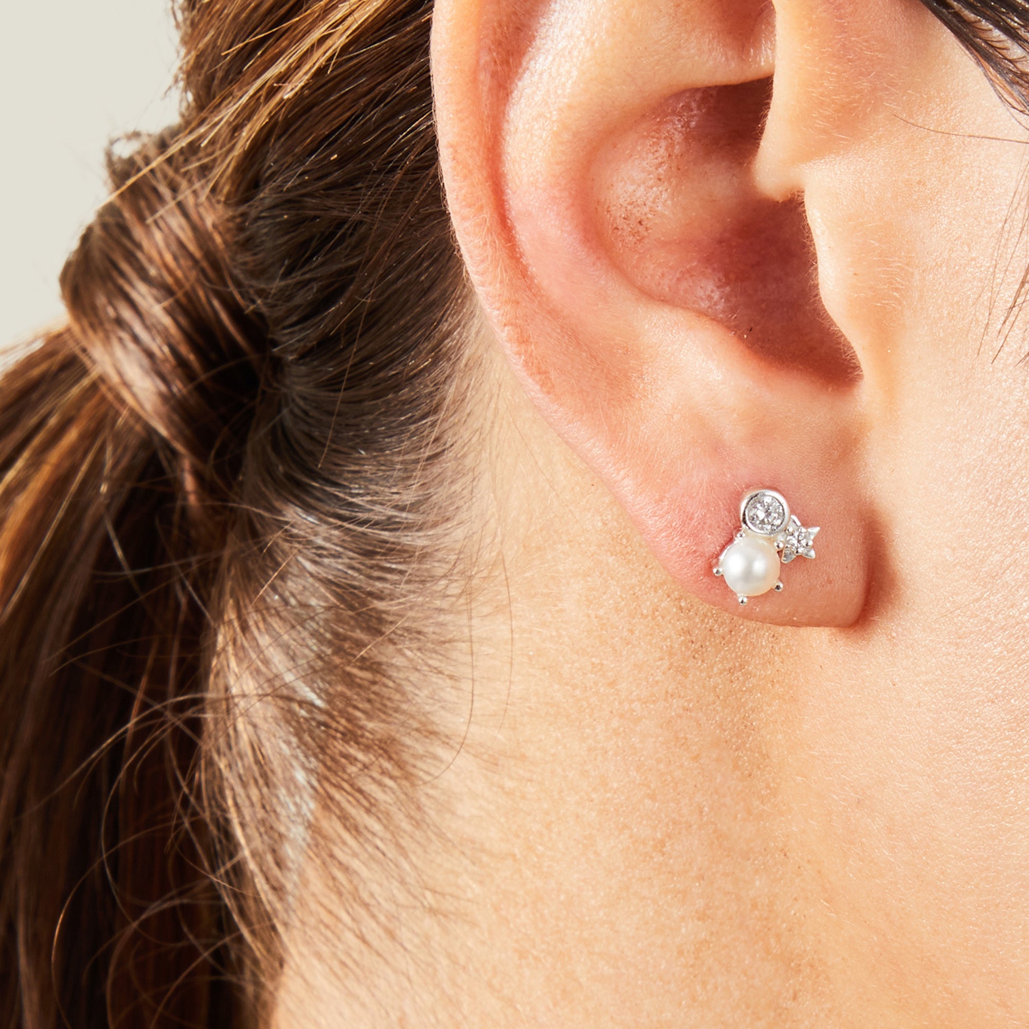 Macy's Diamond Pear-Cut Halo Stud Earrings (3/4 ct. t.w.) in 14k White Gold  | Plaza Las Americas
