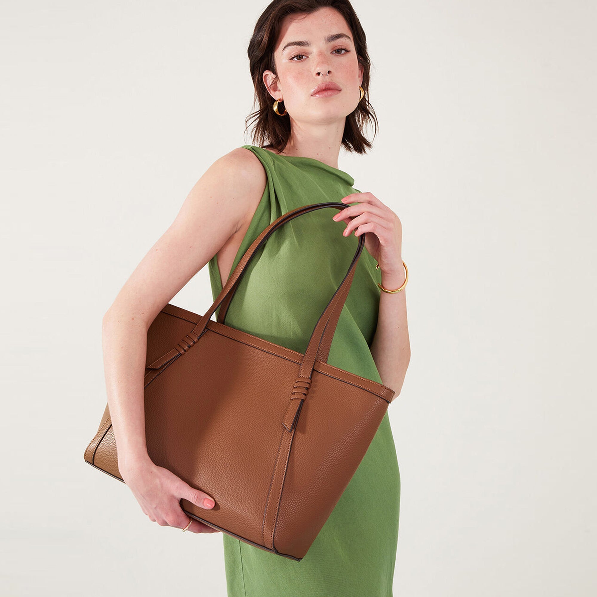 brown handbag