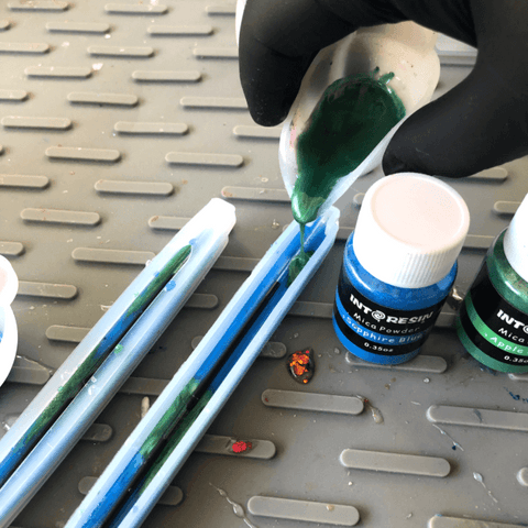 How to Make Epoxy Resin Pens Using Molds – IntoResin