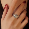 Amethyst™️ | De ultieme kristallen diamanten ring voor vrouwen