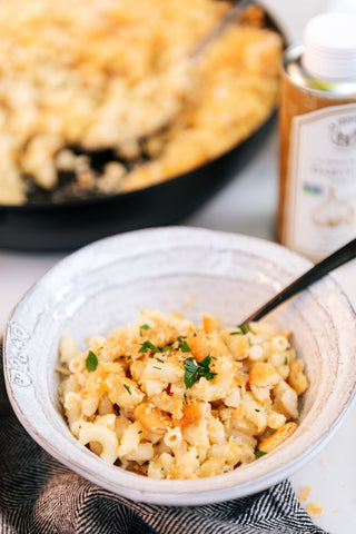 Ultimate Mac & Cheese with Garlic Herb Cracker Crust