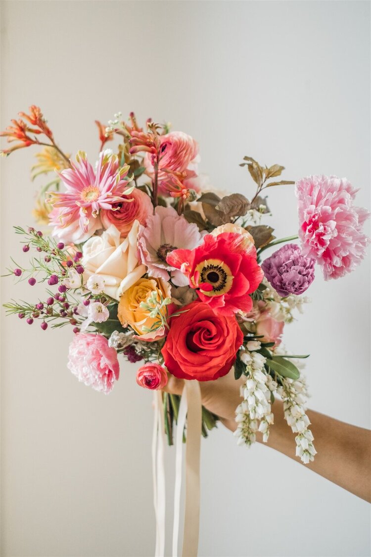 modern student bridal bouquet design sydney floristry wedding workshop