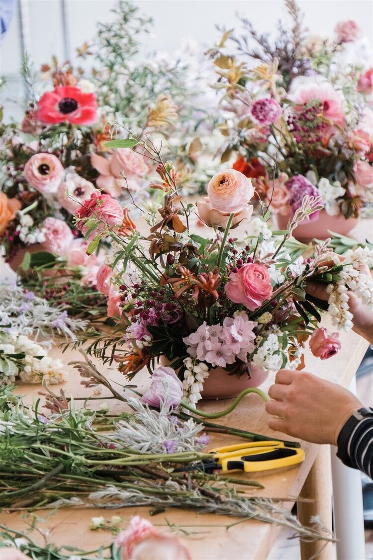 vase arrangement demonstration sydney floristry