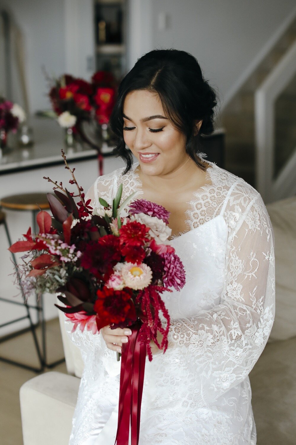 sydney bride with wedding bouquet flowers 