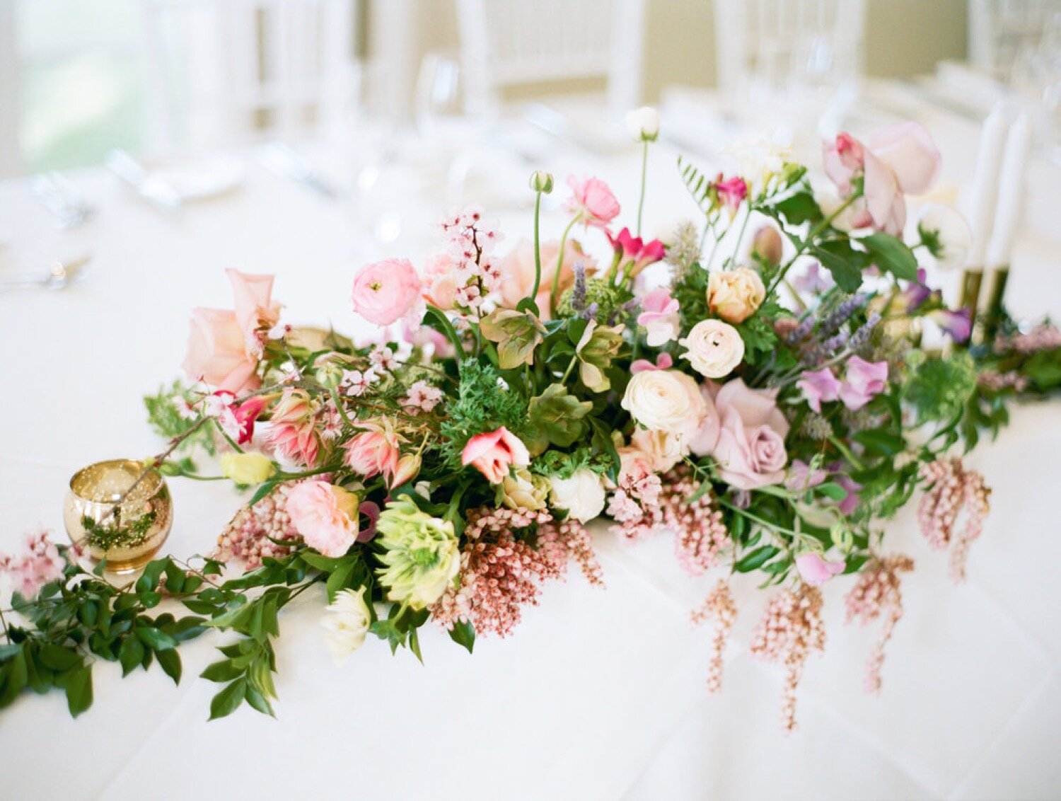 bridal table wedding flowers at milton park ballroom