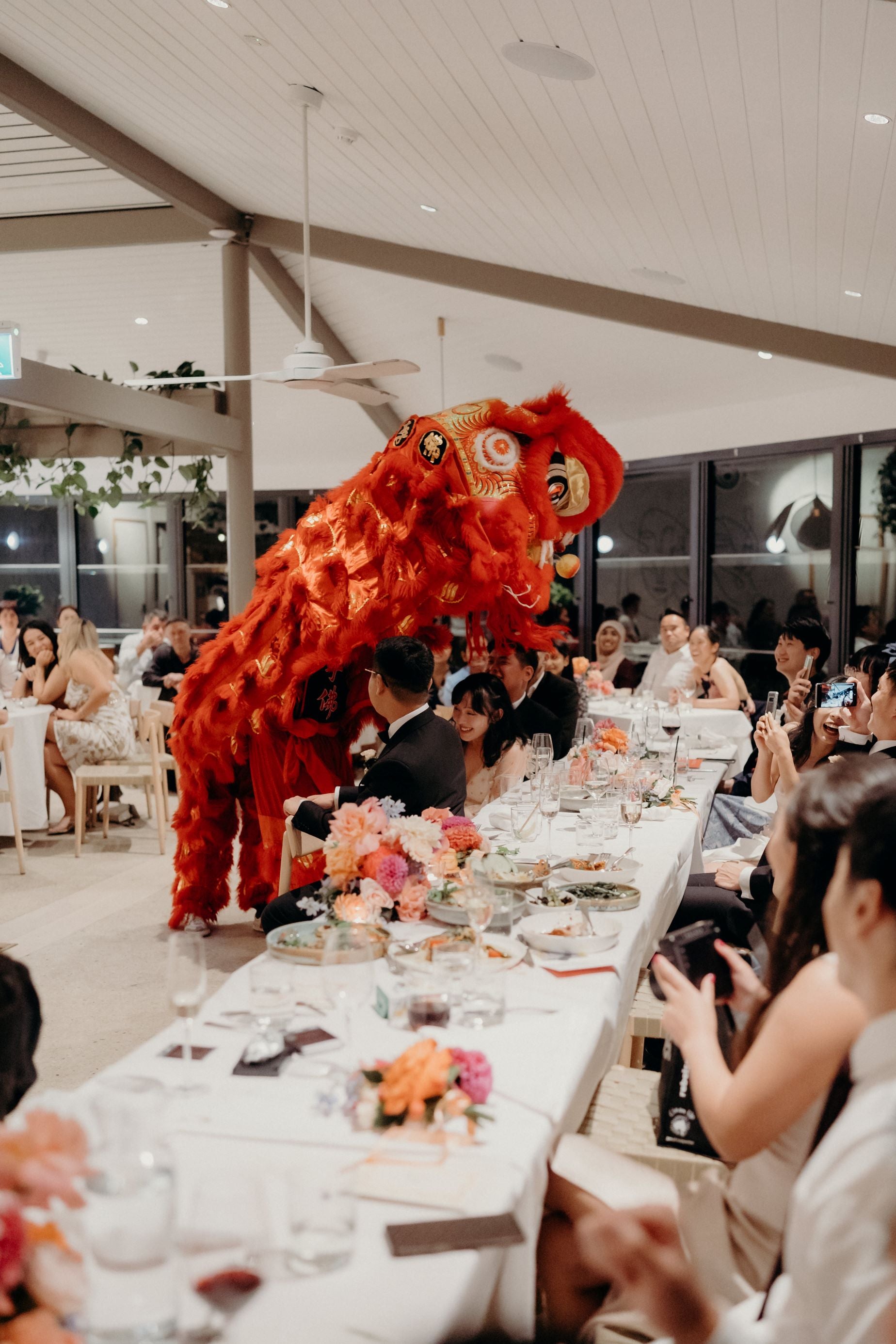 botanic house wedding reception lion dance