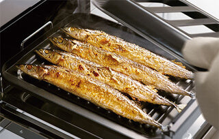 Rinnai リッセ：お好みの焼き加減を設定すれば魚を自動でおいしく焼き上げます。