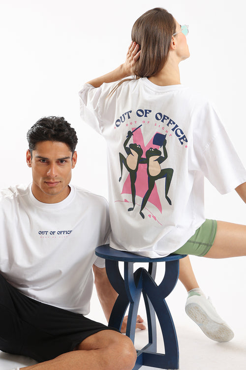 OUT OF OFFICE OVERSIZED UNISEX TEE