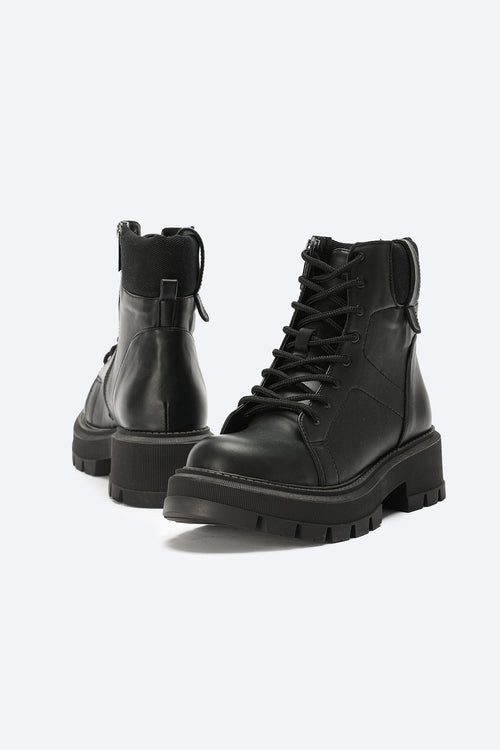 EASE ANKLE BOOTS - BLACK