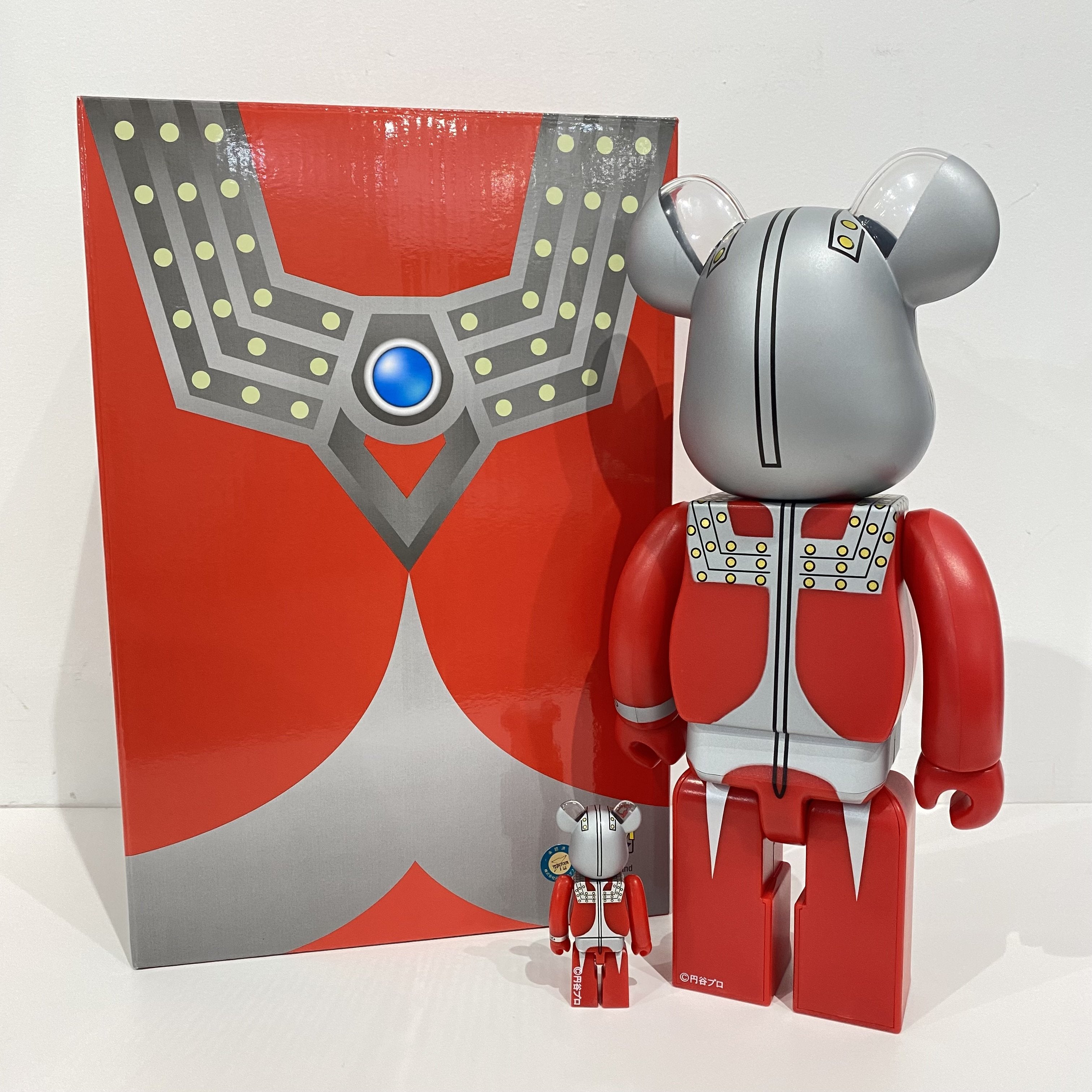 Be@rbrick x UNDERCOVER FUCK FINGER 100% & 400% Set – Lazy Trading