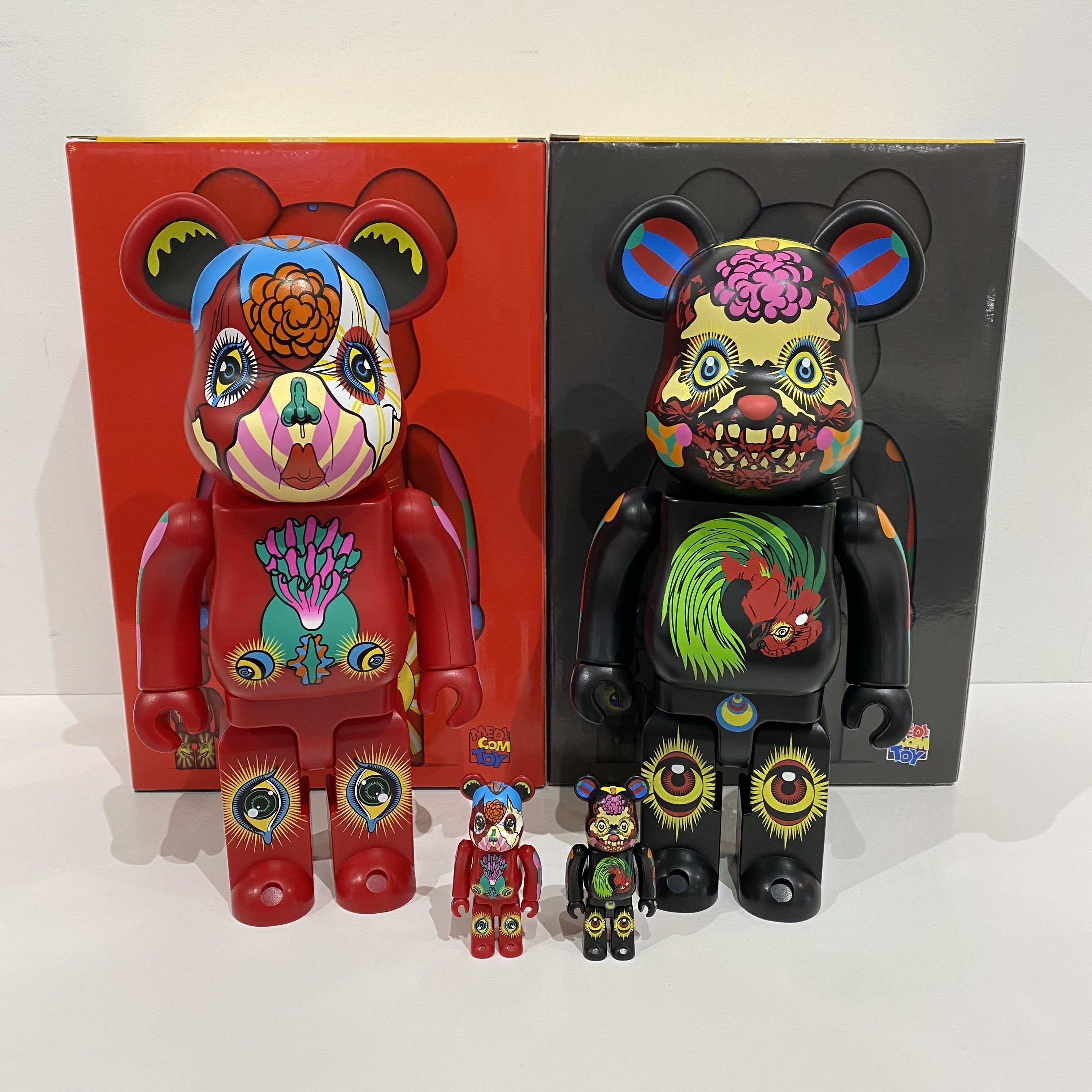 Be@rbrick x UNDERCOVER FUCK FINGER 100% & 400% Set – Lazy Trading