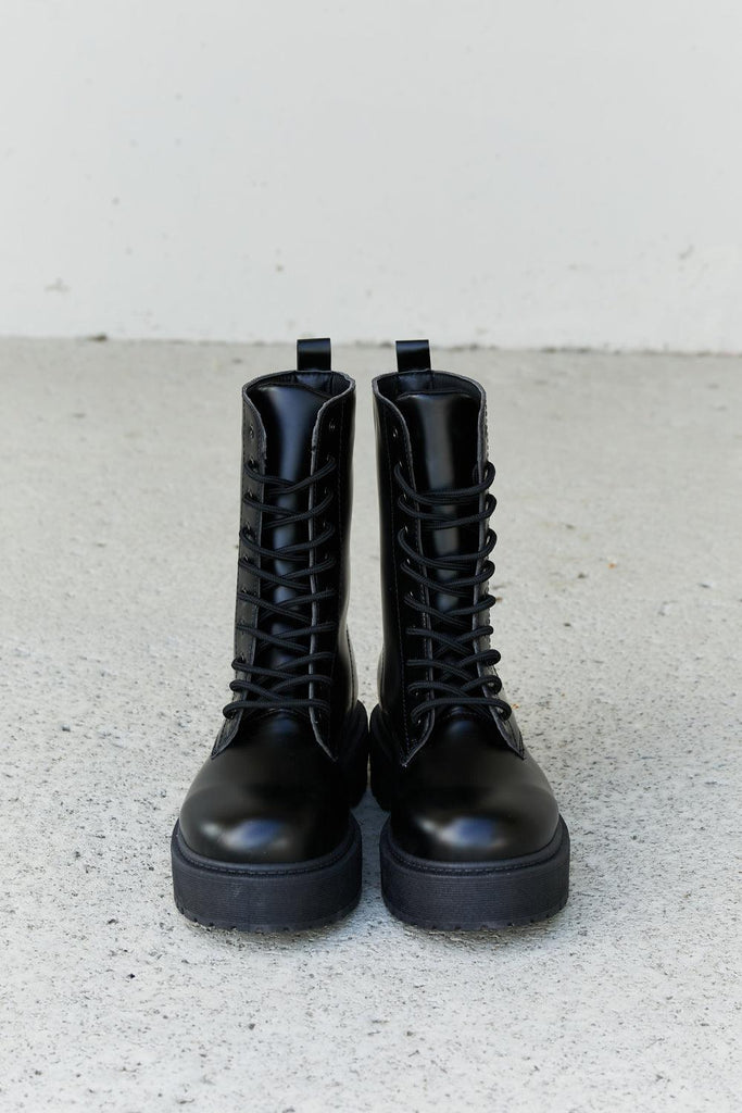 Weeboo Big Steps Platform Combat Boots in Black | Flyclothing LLC