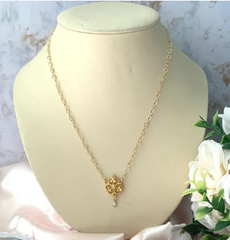 Gold Bridal Pendant Necklace