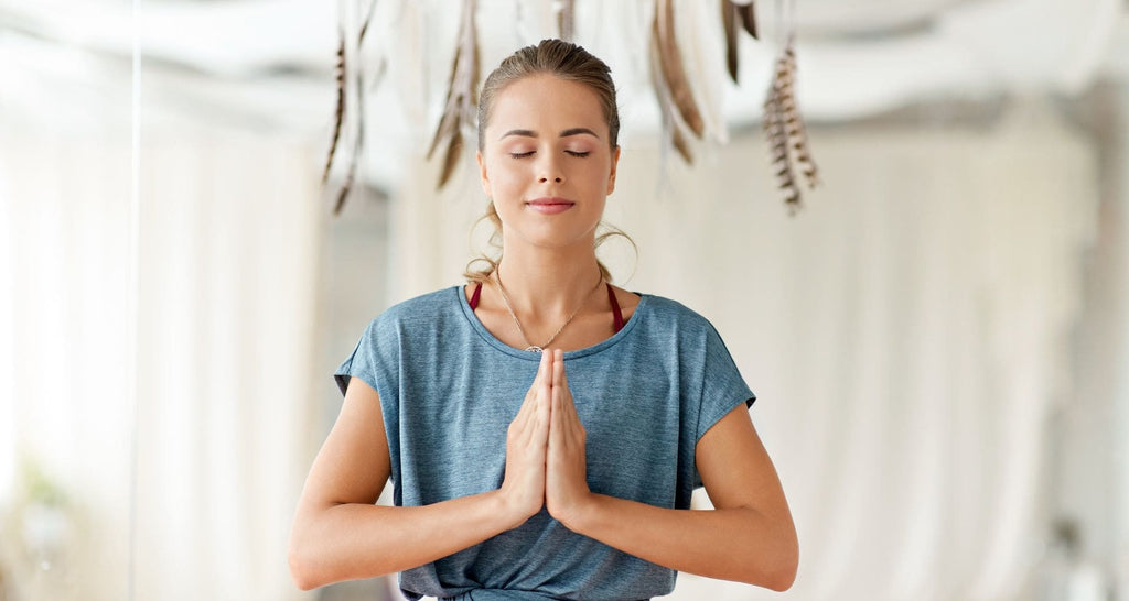 7-Minutes-pour-Harmoniser-vos-Chakras-Découvrez-nos-Astuces-blog-yoga-chakra-du-troisième-oeil-La-Maison-de-Bouddha