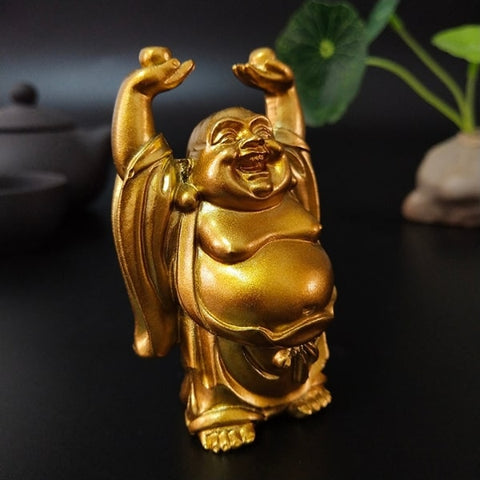 Quelle-est-la-signification-des-6-bouddhas-rieurs-la-statuette-avec-des-boules-de-richesse-article-de-blog-La-Maison-de-Bouddha