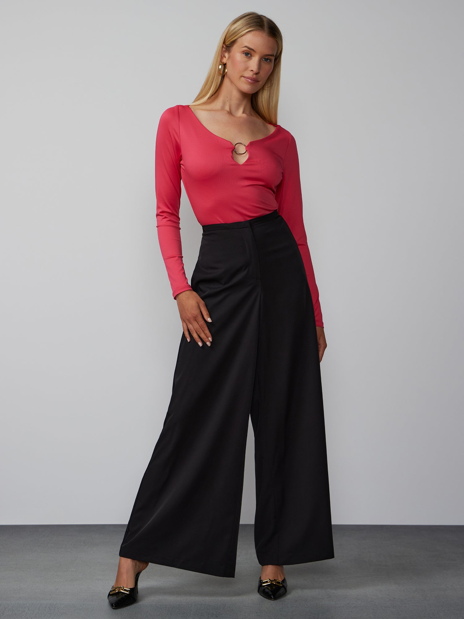 High-Rise Wide Leg Pant