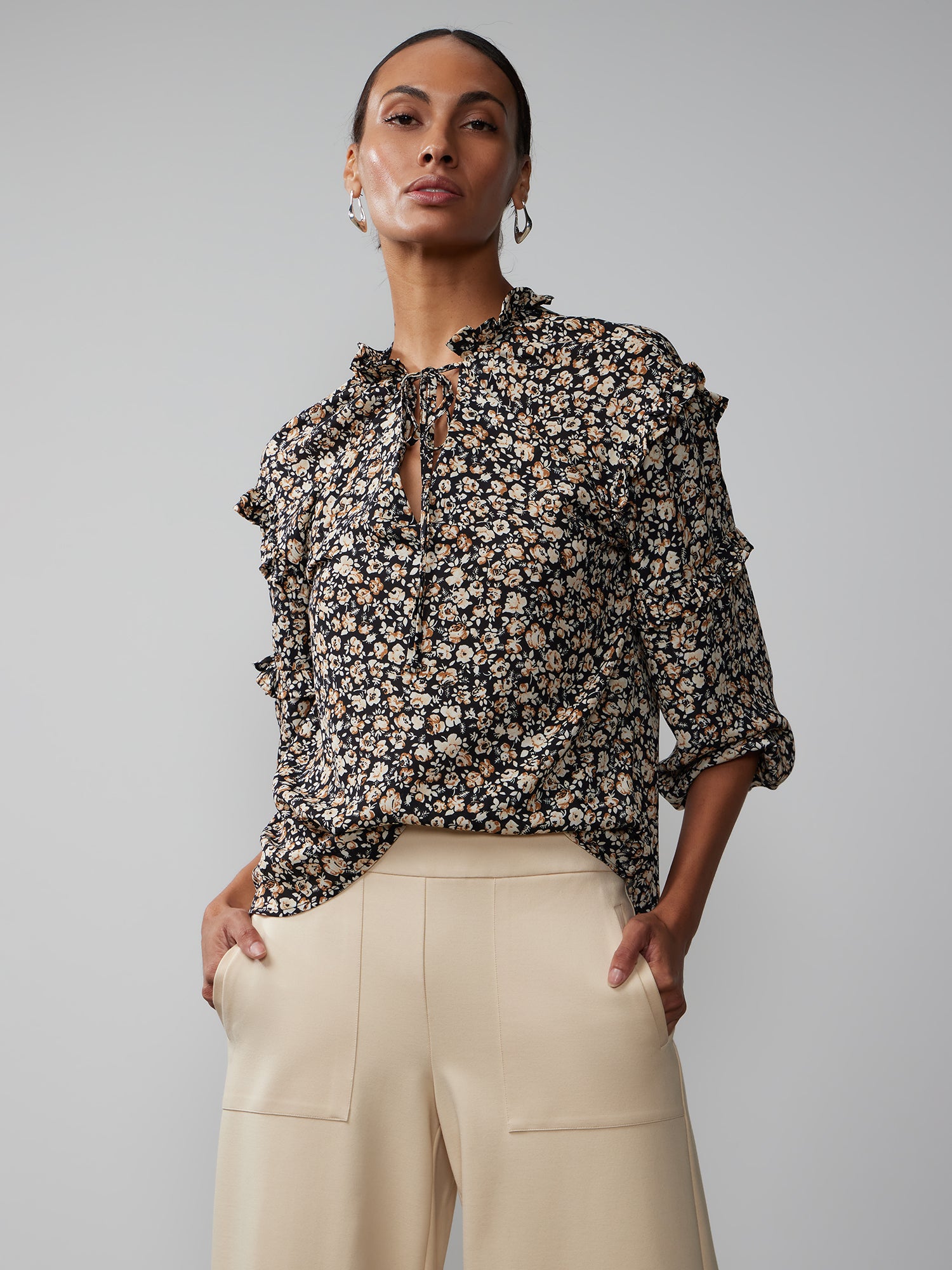 Long Sleeve Ruffle Detail Floral Print Top | New York & Company