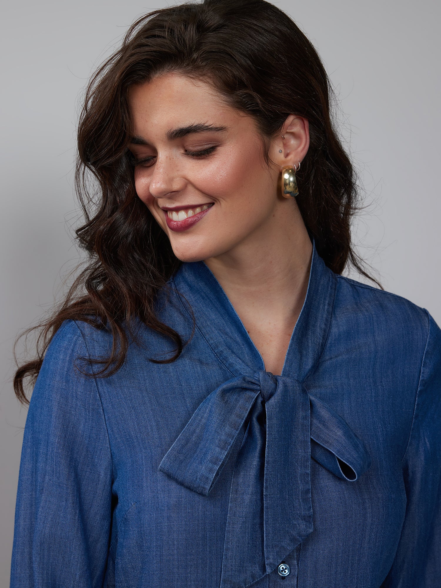 Chambray Bow Neck Blouse | NY&Co