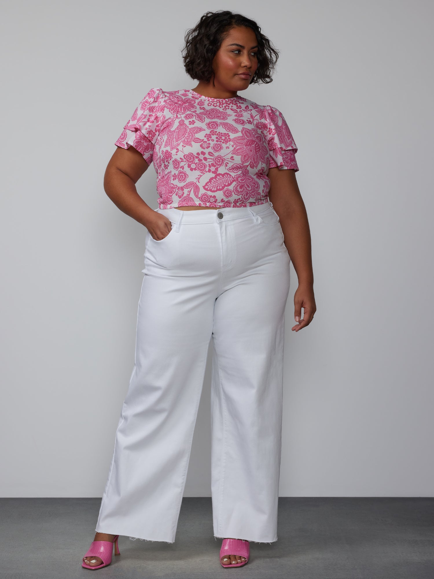Plus Size Essential Tailored Wide Leg Trouser