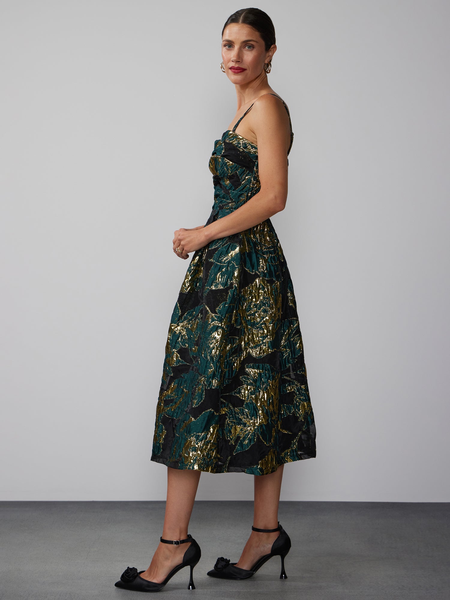 Sleeveless Floral Brocade Lurex Dress | NY&Co