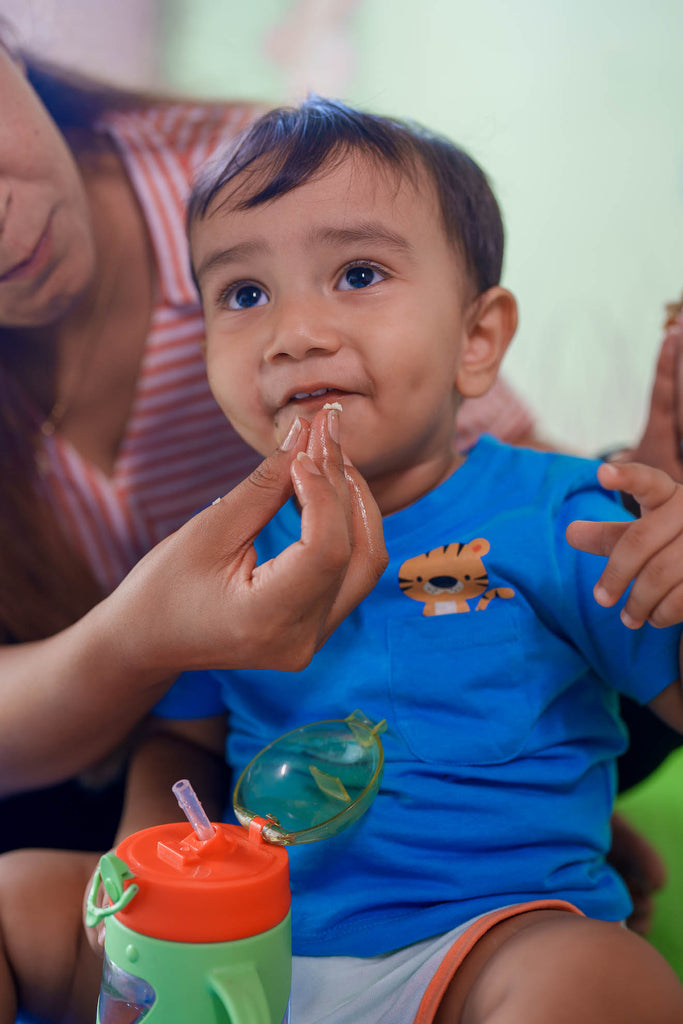 kids happy with healthy diet