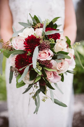 Bouquet de mariée rouge et blanc