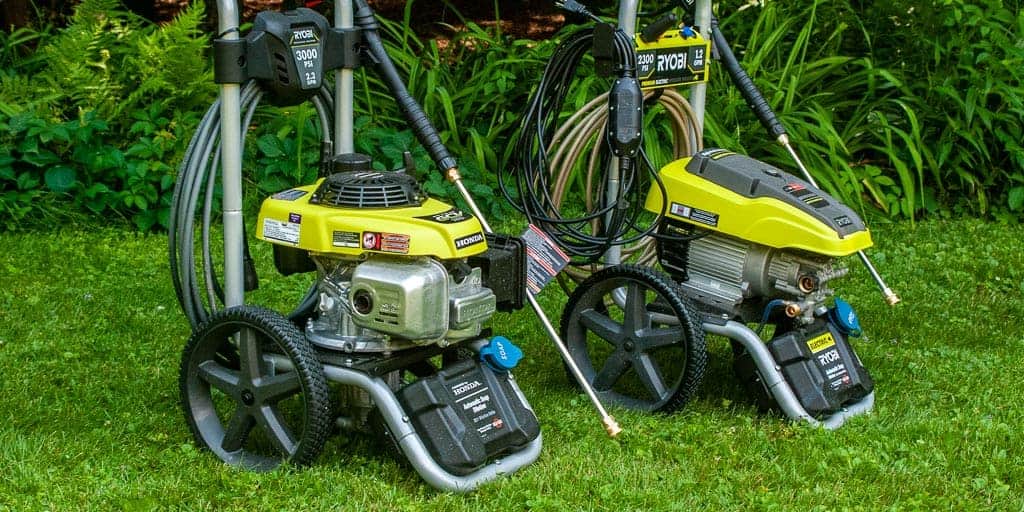 Manual, automatic or high-pressure washing: which one to choose? -  ViaMichelin Magazine