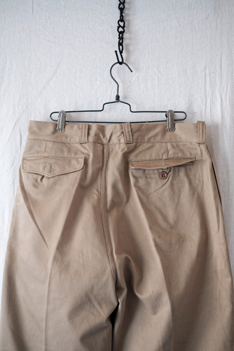 [~ 60's] Taille des pantalons chino de l'armée française M52.34 "Stock mort"