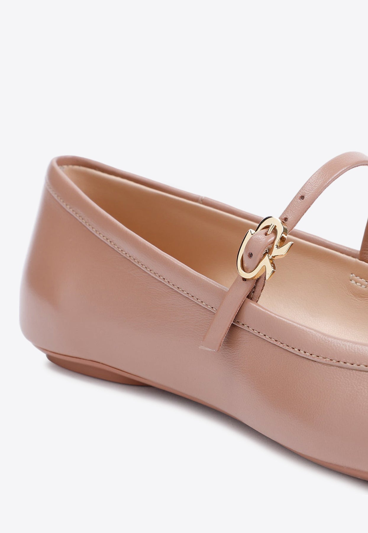 Shop Gianvito Rossi Ballet Flats In Nappa Leather In Blush