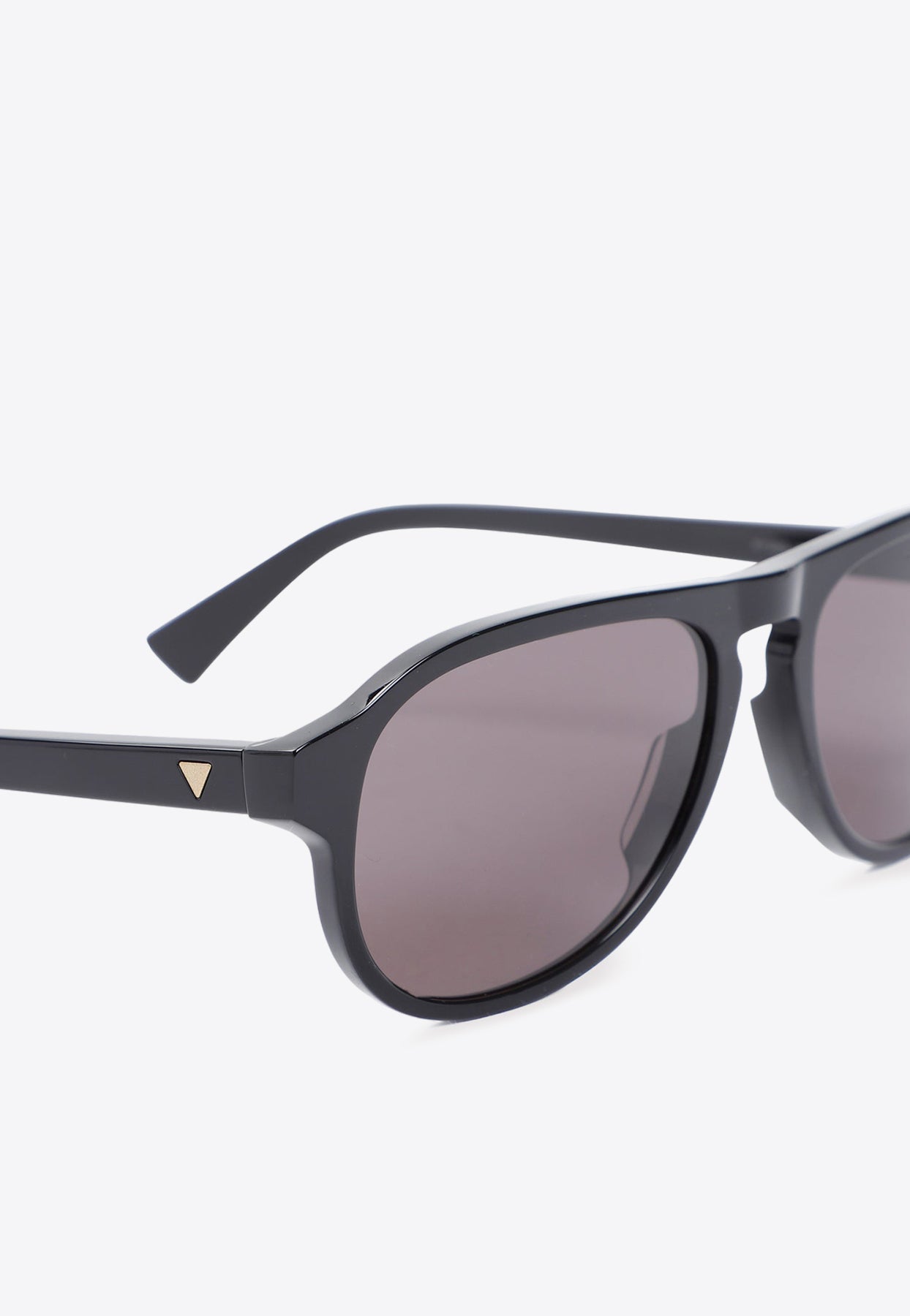 Shop Bottega Veneta Bombe Shield Sunglasses In Gray