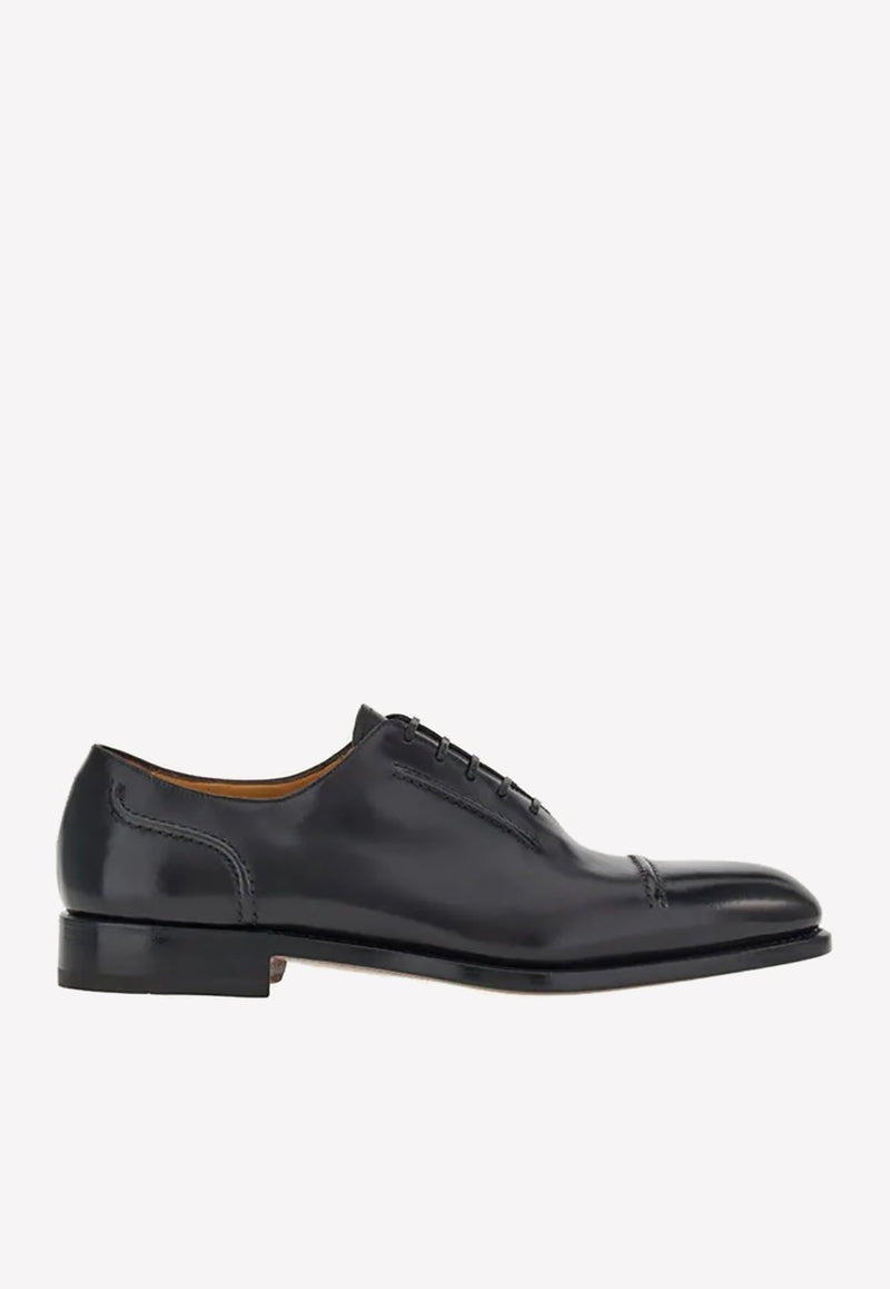 Ferragamo Giave Oxford Shoes In Calf Leather In Black